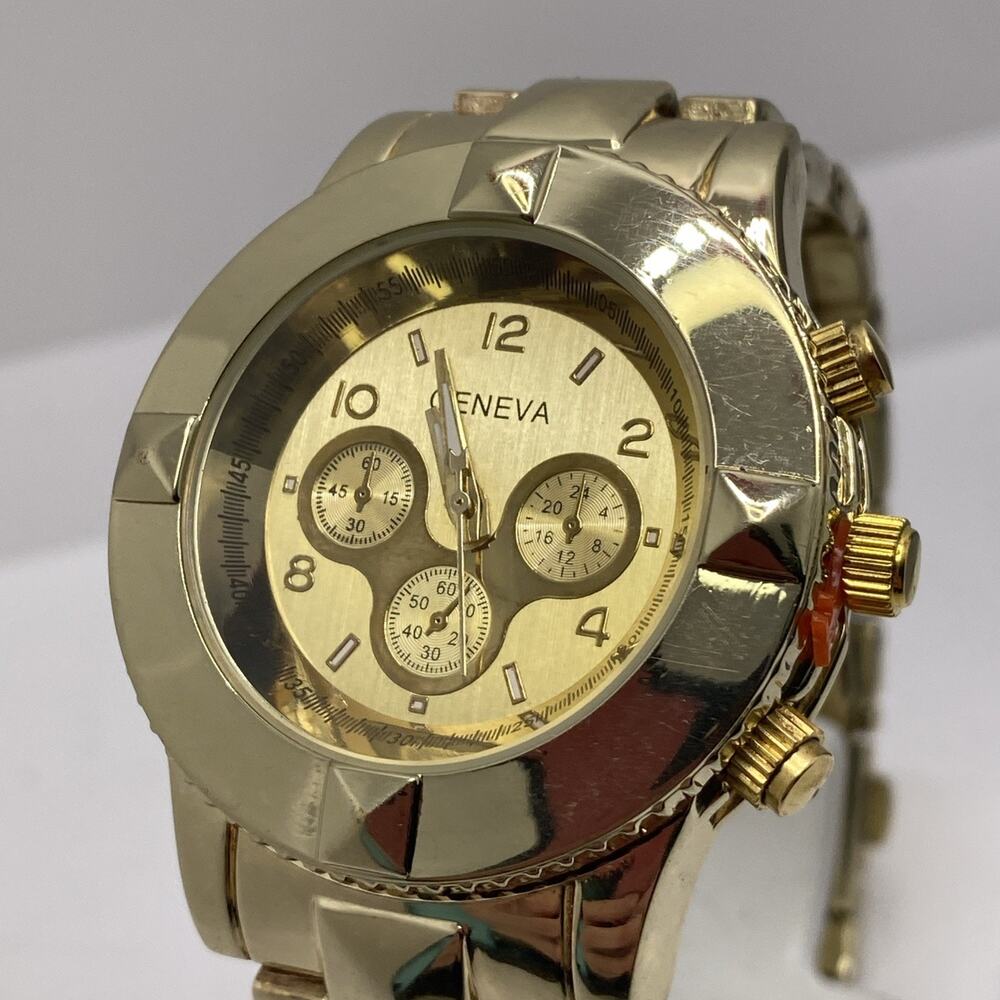 Geneva Womens Gold Tone Quartz Watch New Battery